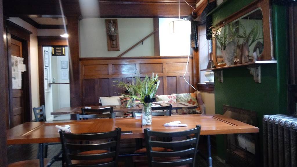 Elm Street Diner | restaurant | 832 Elm St, Youngstown, OH 44505, USA | 2342289434 OR +1 234-228-9434