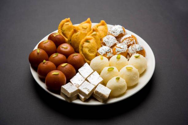 Al-Jannat Sweets | restaurant | 400 Dundas St E, Mississauga, ON L5A 1X5, Canada | 6472845930 OR +1 647-284-5930