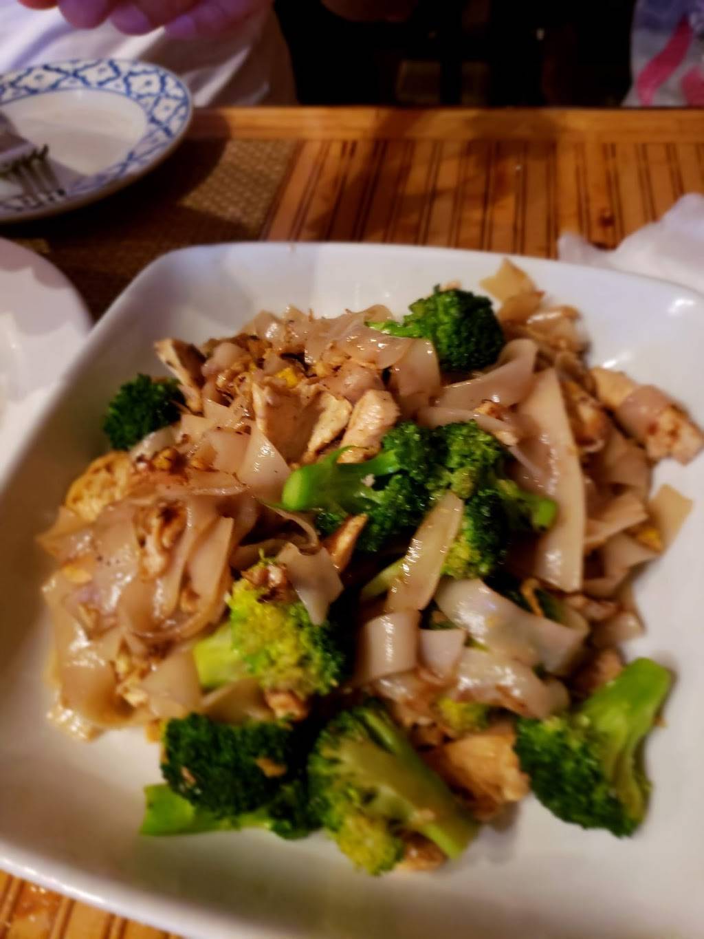 Thai Phoon Restaurant | restaurant | 238 SE US Hwy 19, Crystal River, FL 34429, USA | 3527951774 OR +1 352-795-1774