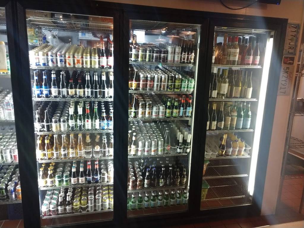 Wing Man | restaurant | 101 E Cotati Ave, Cotati, CA 94931, USA | 7077949464 OR +1 707-794-9464