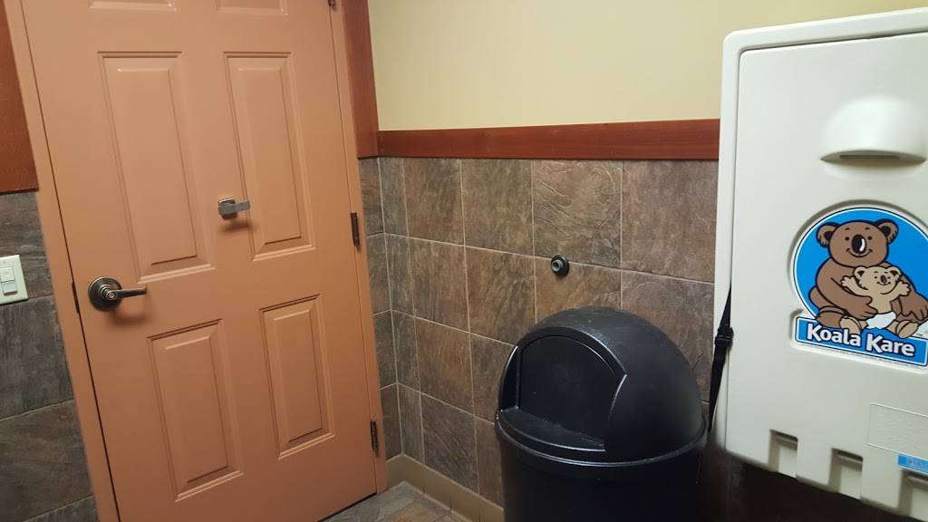 Caribou Coffee | cafe | 1523 7th St E, Monticello, MN 55362, USA | 7632952052 OR +1 763-295-2052