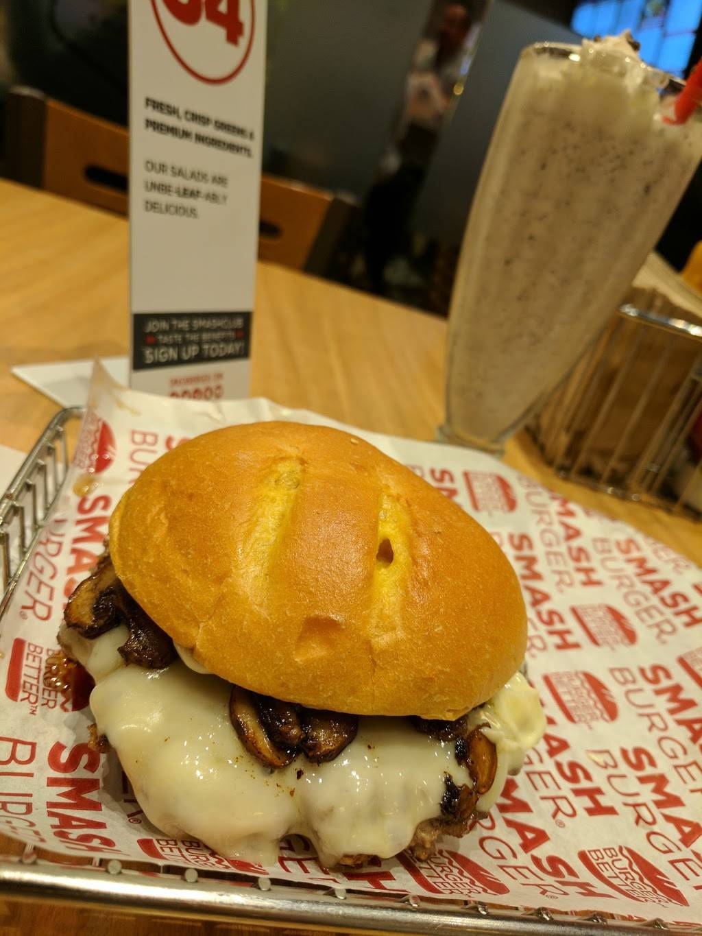 Smashburger | restaurant | 3735 Choctaw Rd, Durant, OK 74701, USA | 8886524628 OR +1 888-652-4628