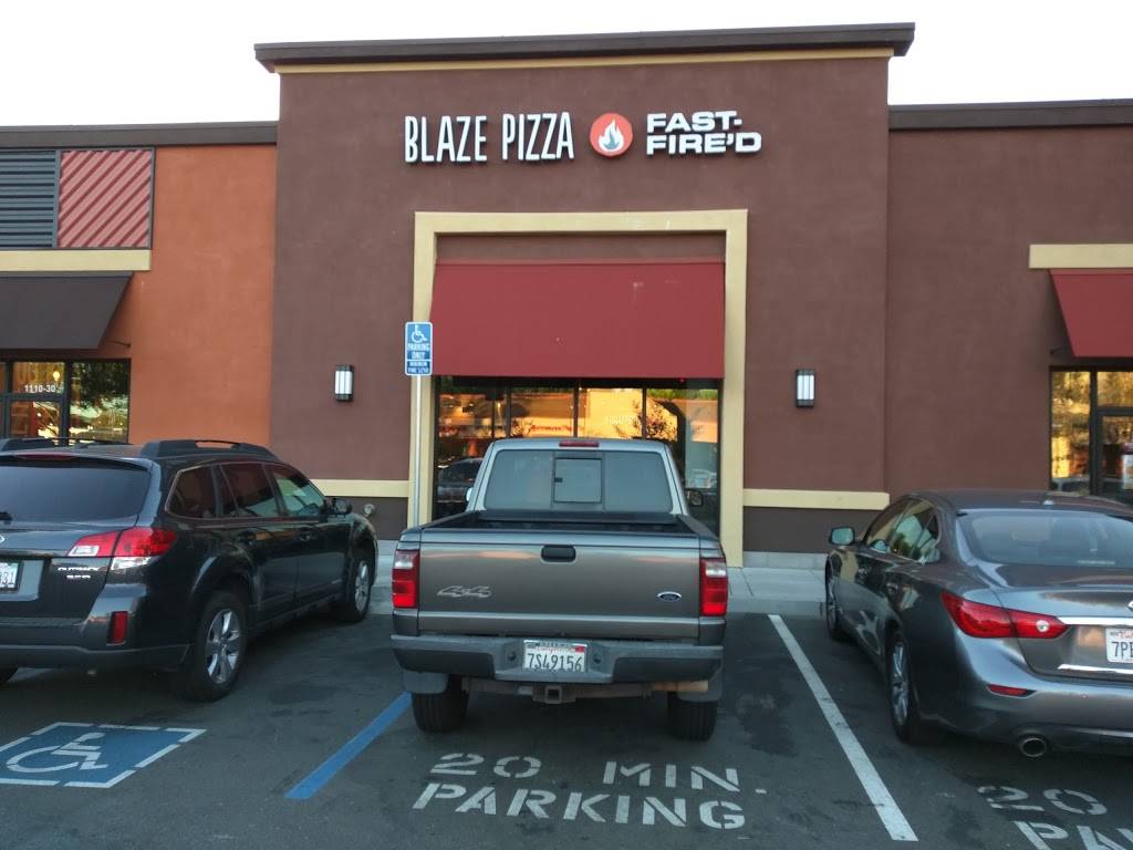 Blaze Pizza | meal takeaway | 1110 Concord Ave, Concord, CA 94520, USA | 9252344706 OR +1 925-234-4706