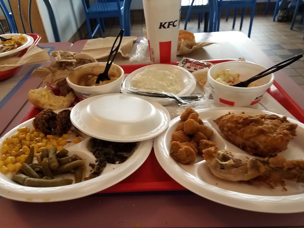 KFC | restaurant | 2493 E Main St, Plainfield, IN 46168, USA | 3178398268 OR +1 317-839-8268