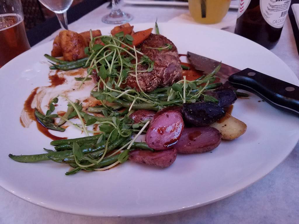 Owens Bistro | restaurant | 5210 D St, Chino, CA 91710, USA | 9096280452 OR +1 909-628-0452