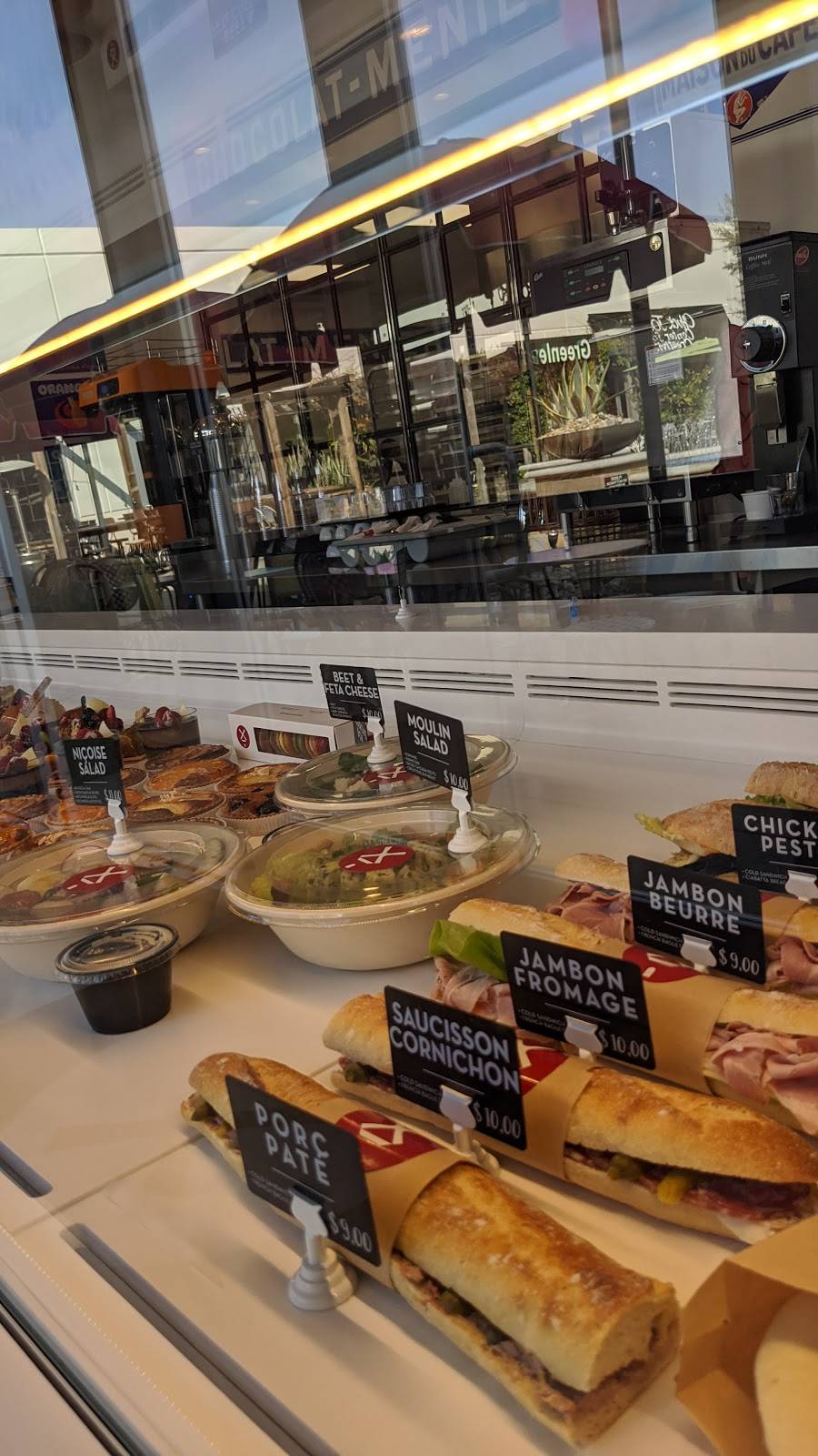 MOULIN | bakery | 3321 Hyland Ave, Costa Mesa, CA 92626, USA | 6572470574 OR +1 657-247-0574