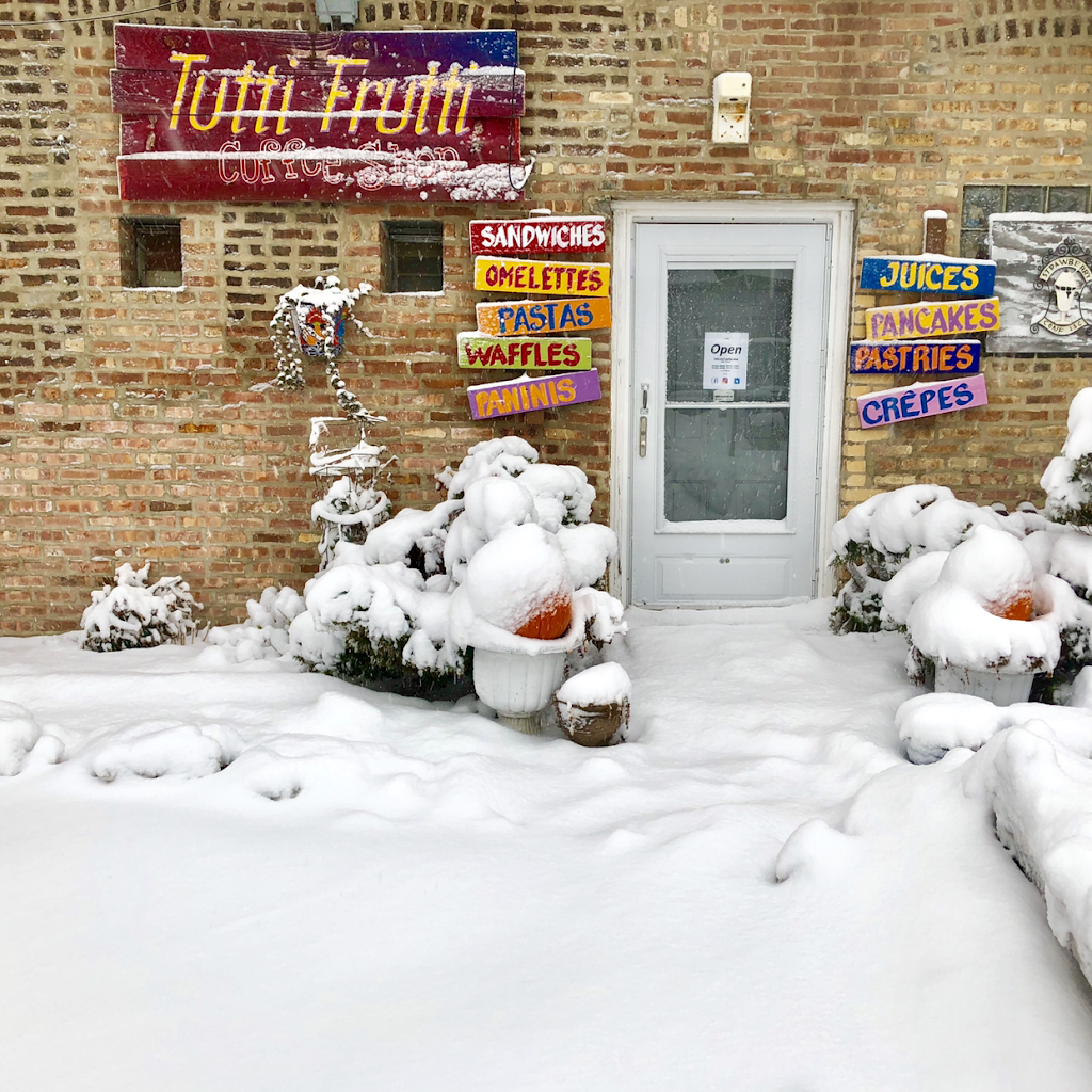 tutti frutti coffee shop | restaurant | 5349 W Belmont Ave, Chicago, IL 60641, USA | 7739542168 OR +1 773-954-2168