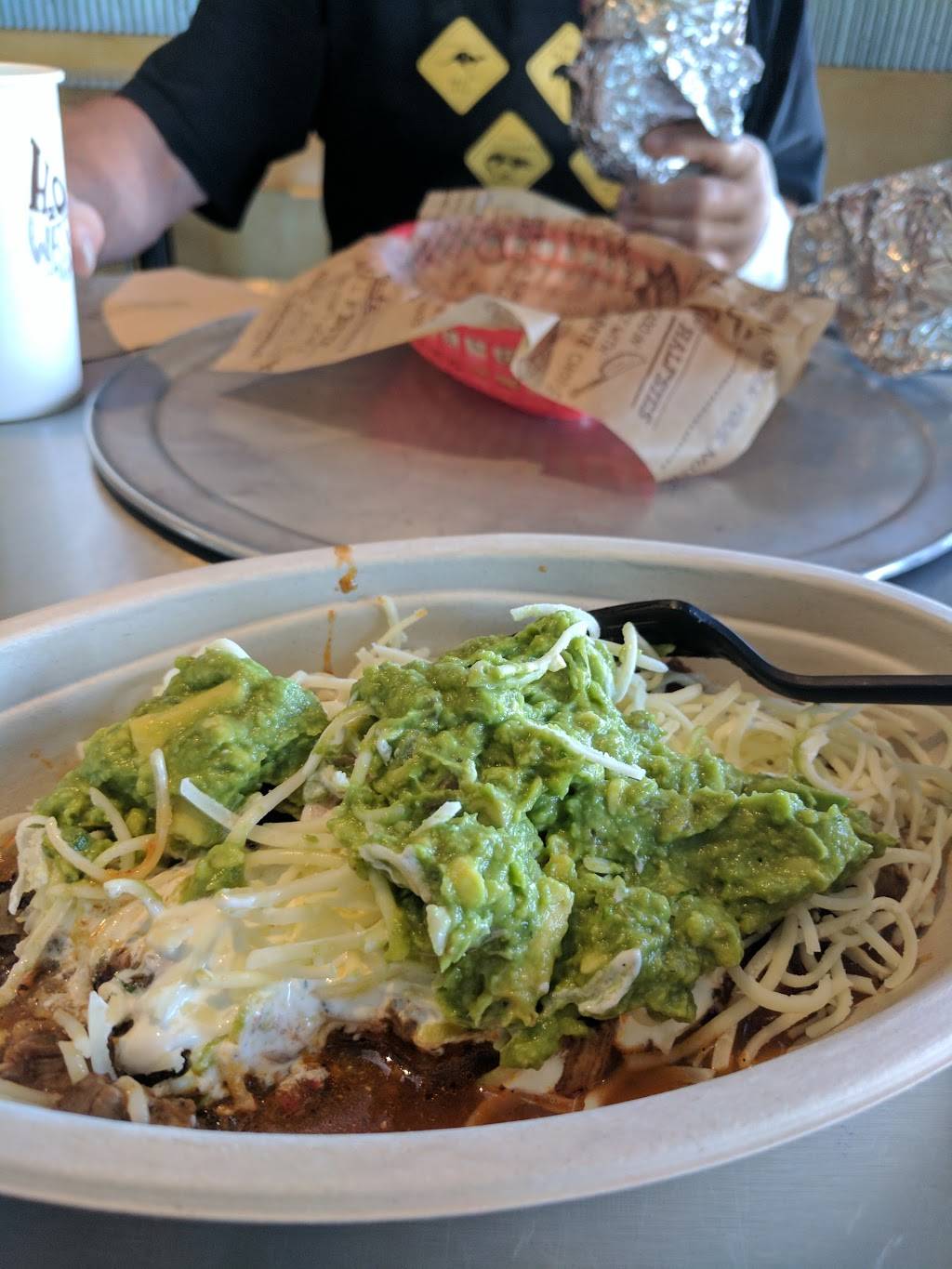 Chipotle Mexican Grill | restaurant | 1125 W Rancho Vista Blvd Ste B, Palmdale, CA 93551, USA | 6612660944 OR +1 661-266-0944