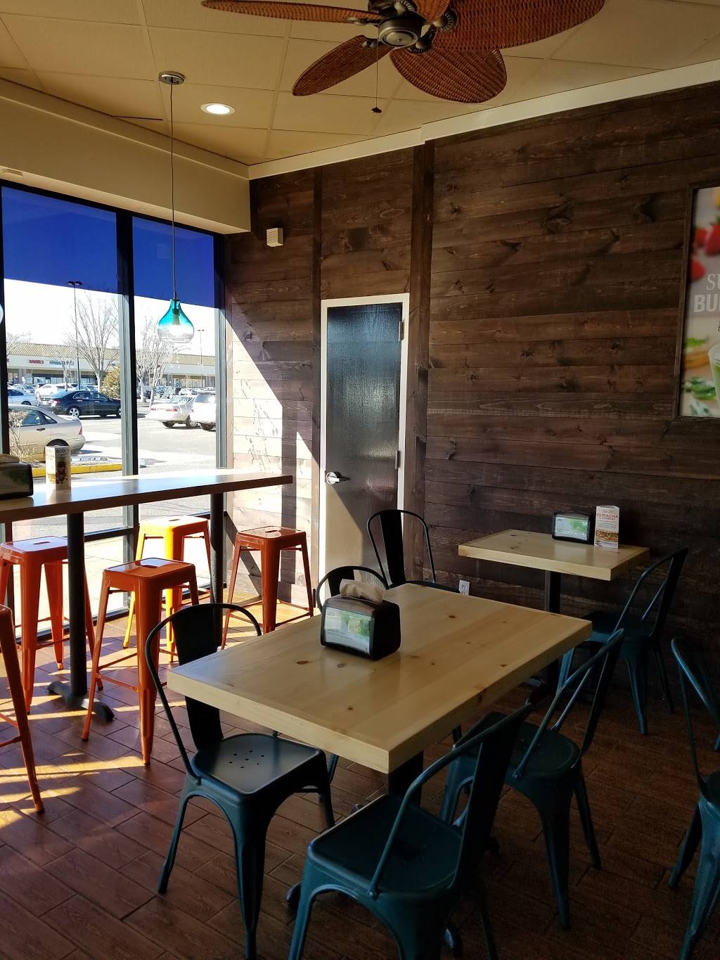 Tropical Smoothie Cafe | restaurant | 137 Centereach Mall, Centereach, NY 11720, USA | 6319818767 OR +1 631-981-8767