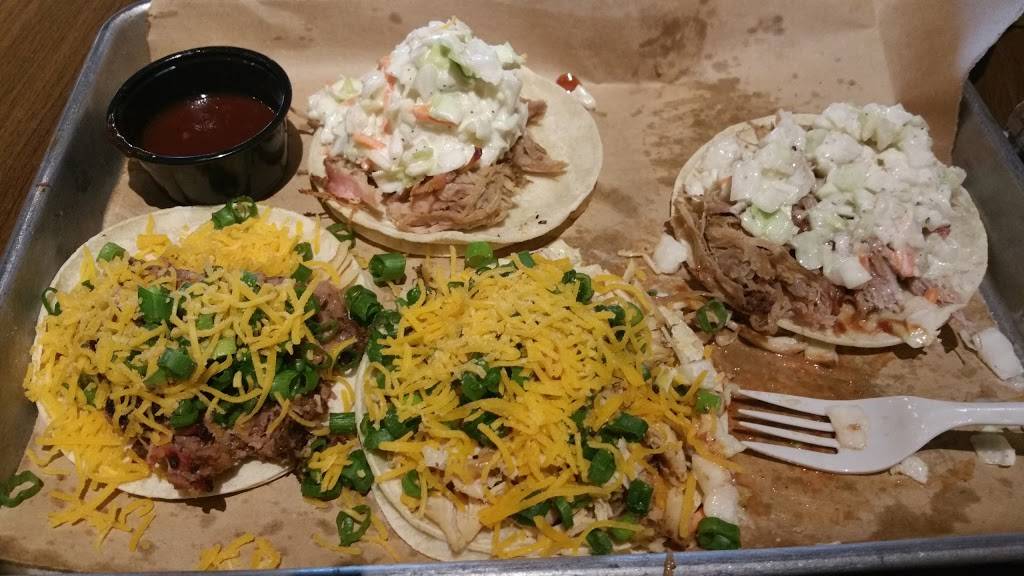 Dickeys Barbecue Pit | restaurant | 1056 W Ave K, Lancaster, CA 93534, USA | 6619498888 OR +1 661-949-8888