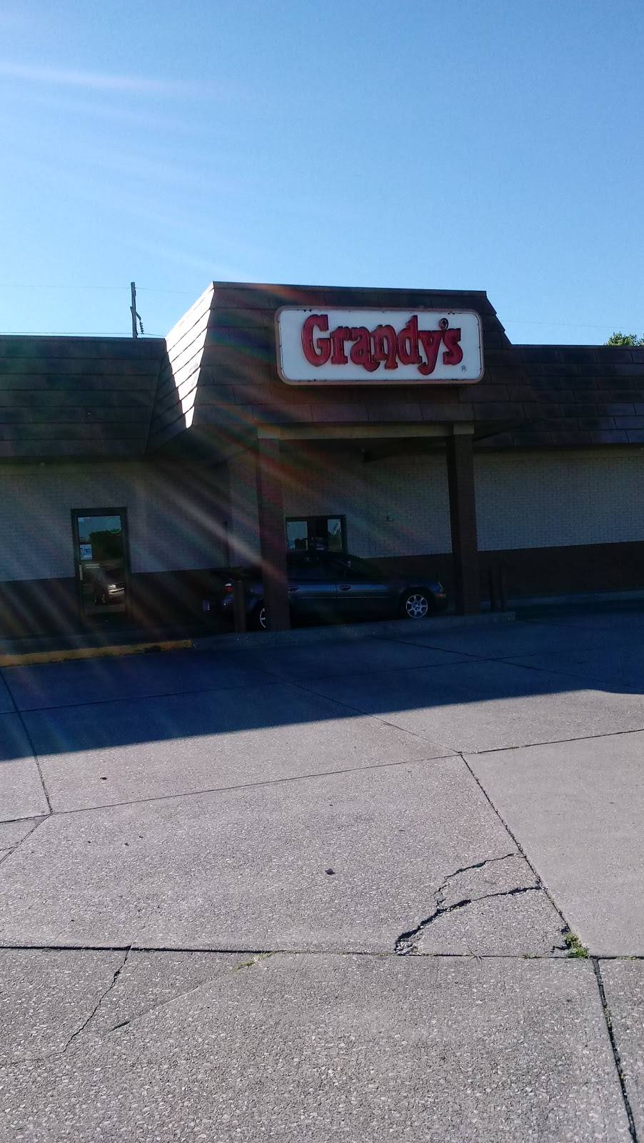 Grandys Resturaunt | restaurant | 1940 IN-57, Oakland City, IN 47660, USA | 8127493983 OR +1 812-749-3983