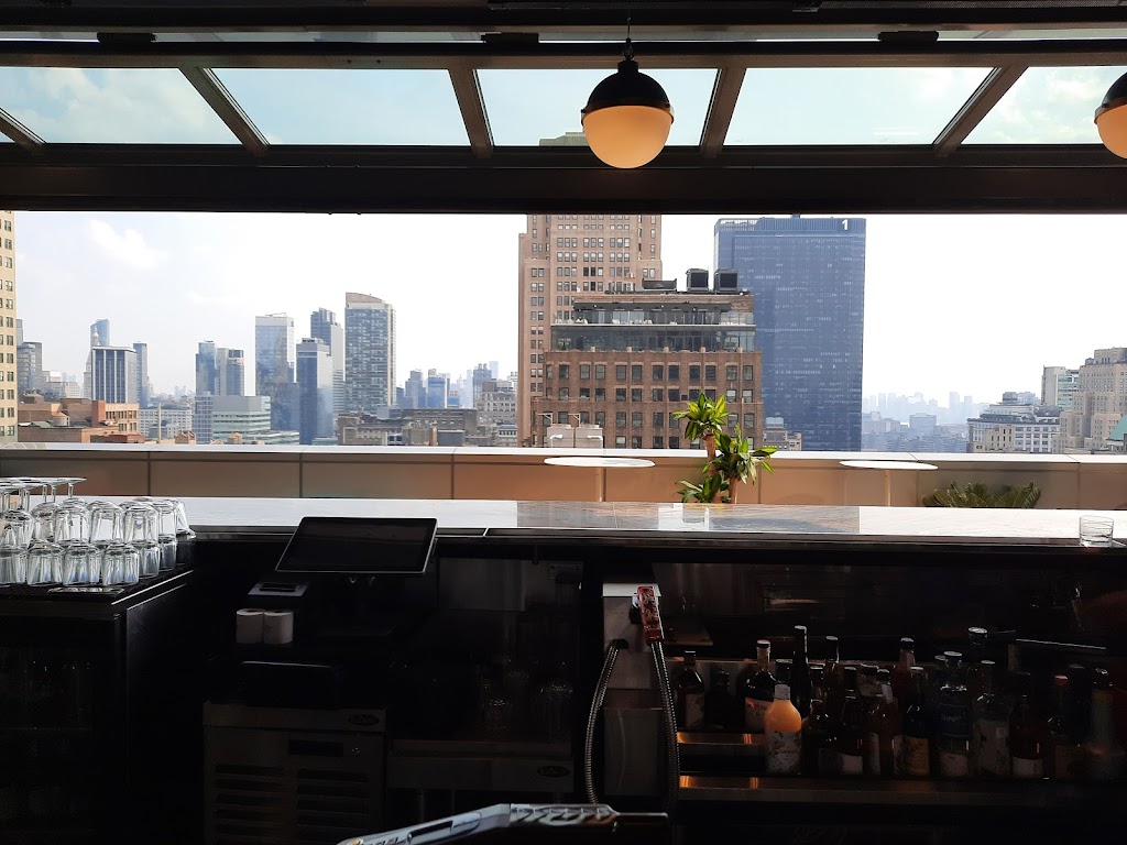 5 oClock Somewhere Bar - Times Square | restaurant | 560 7th Ave, New York, NY 10018, USA | 3322424826 OR +1 332-242-4826