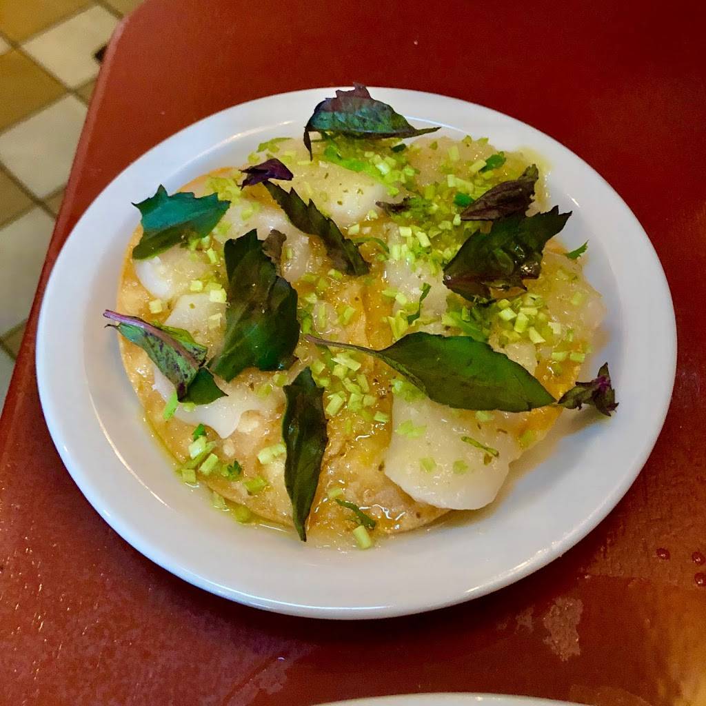 Found Oyster | restaurant | 4880 Fountain Ave, Los Angeles, CA 90029, USA | 3234867920 OR +1 323-486-7920