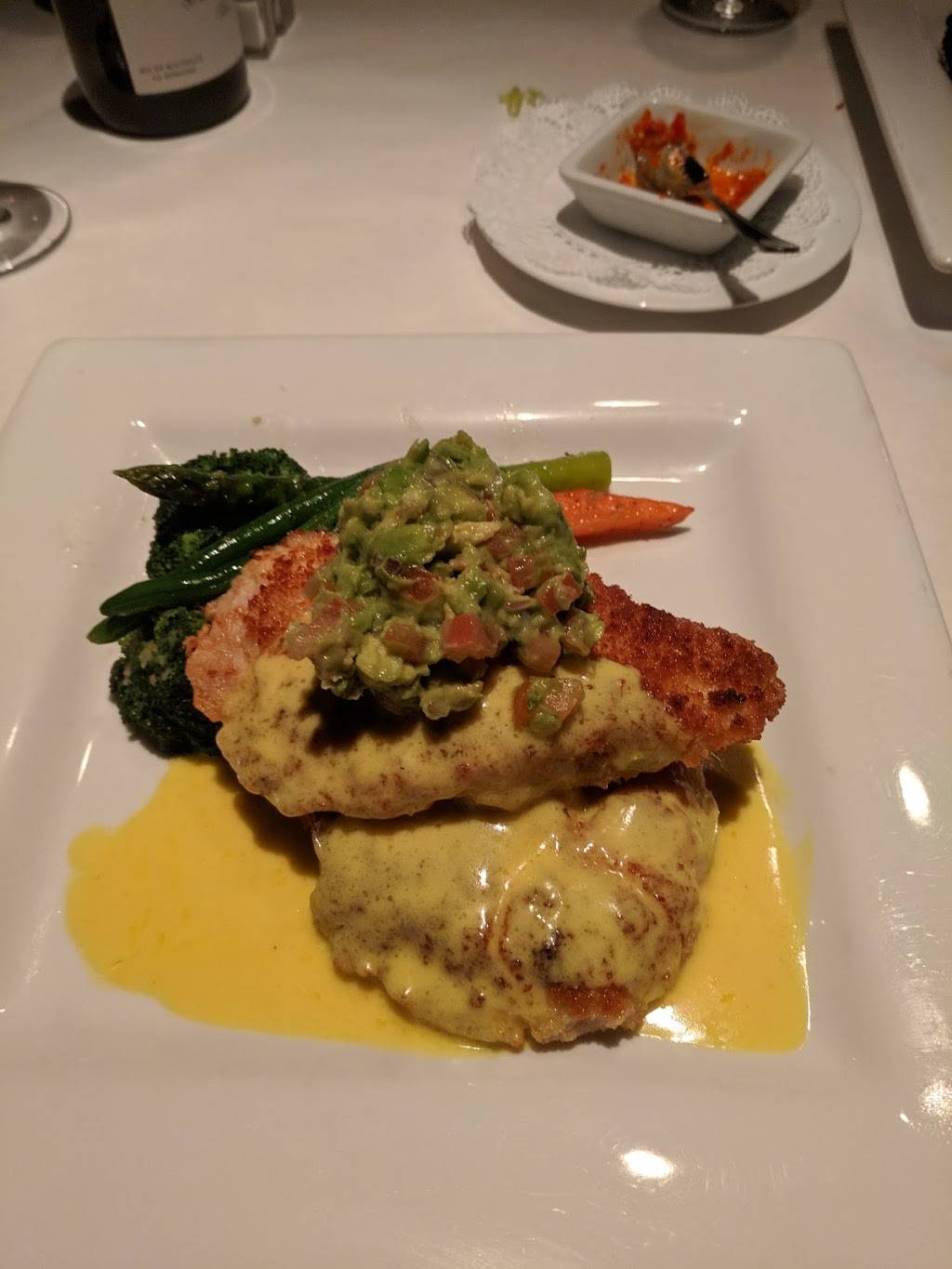 Fredericks Restaurant | restaurant | 7701 Broadway St Ste 135, San Antonio, TX 78209, USA | 2108289050 OR +1 210-828-9050