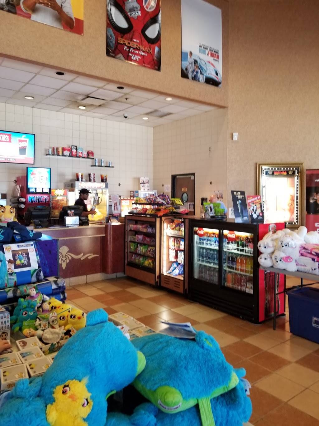 Cinemark Paducah | meal takeaway | Kentucky Oaks Mall, 5159 Hinkleville Rd, Paducah, KY 42001, USA | 2704449588 OR +1 270-444-9588