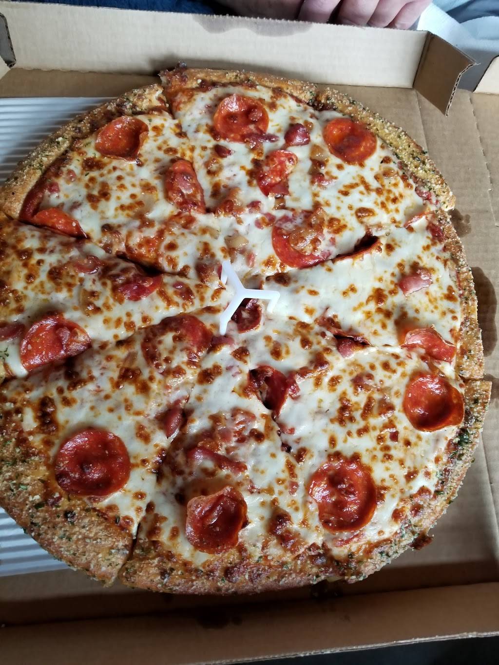 Pizza Hut | meal takeaway | 5A State Rd, Dartmouth, MA 02747, USA | 5089994636 OR +1 508-999-4636