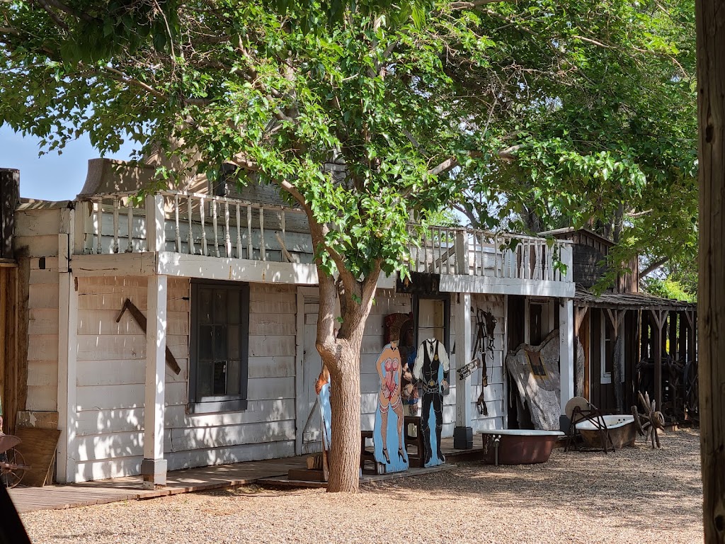 Iron Horse Restaurant | restaurant | 78 E Center St, Kanab, UT 84741, USA | 4356442277 OR +1 435-644-2277