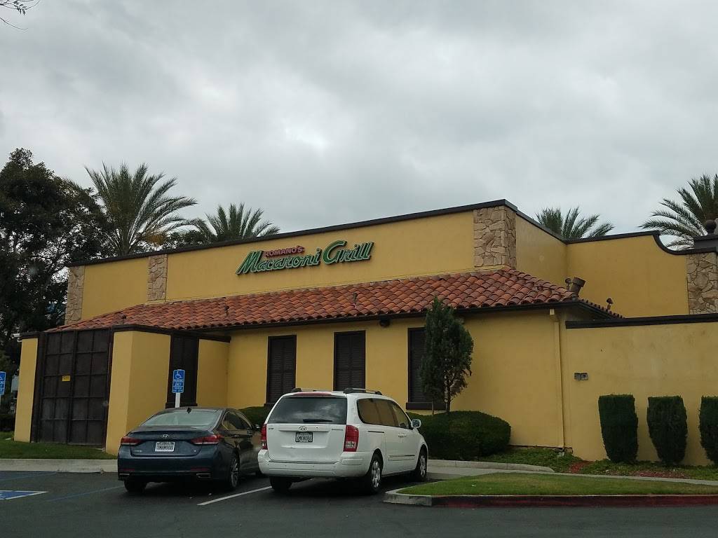 Romanos Macaroni Grill | restaurant | Cerritos Towne Center, 12875 Towne Center Dr, Cerritos, CA 90703, USA | 5629167722 OR +1 562-916-7722