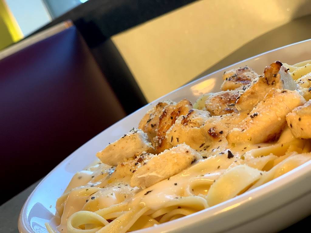 Fazolis | restaurant | 1120 E Main St, Carbondale, IL 62901, USA | 6185294852 OR +1 618-529-4852