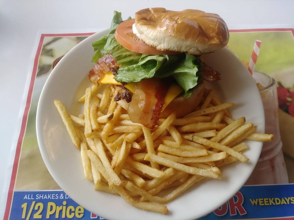 Steak n Shake | restaurant | 5131 Hinkleville Rd, Paducah, KY 42001, USA | 2705754846 OR +1 270-575-4846