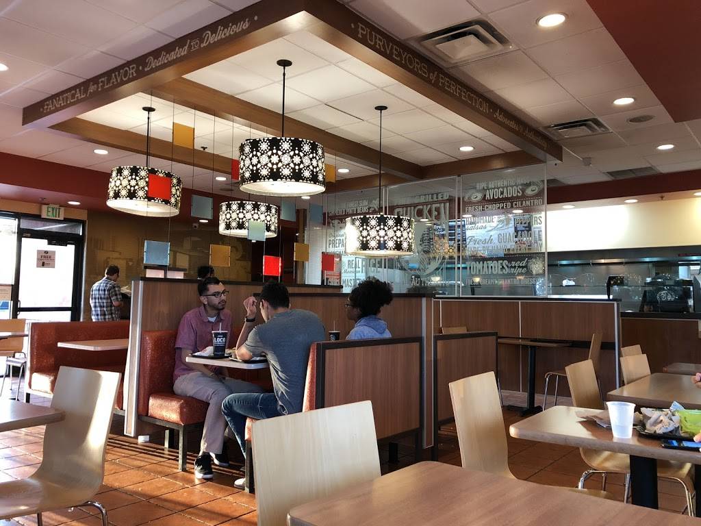 El Pollo Loco | restaurant | 2720 Canyon Springs Pkwy, Riverside, CA 92507, USA | 9516971027 OR +1 951-697-1027