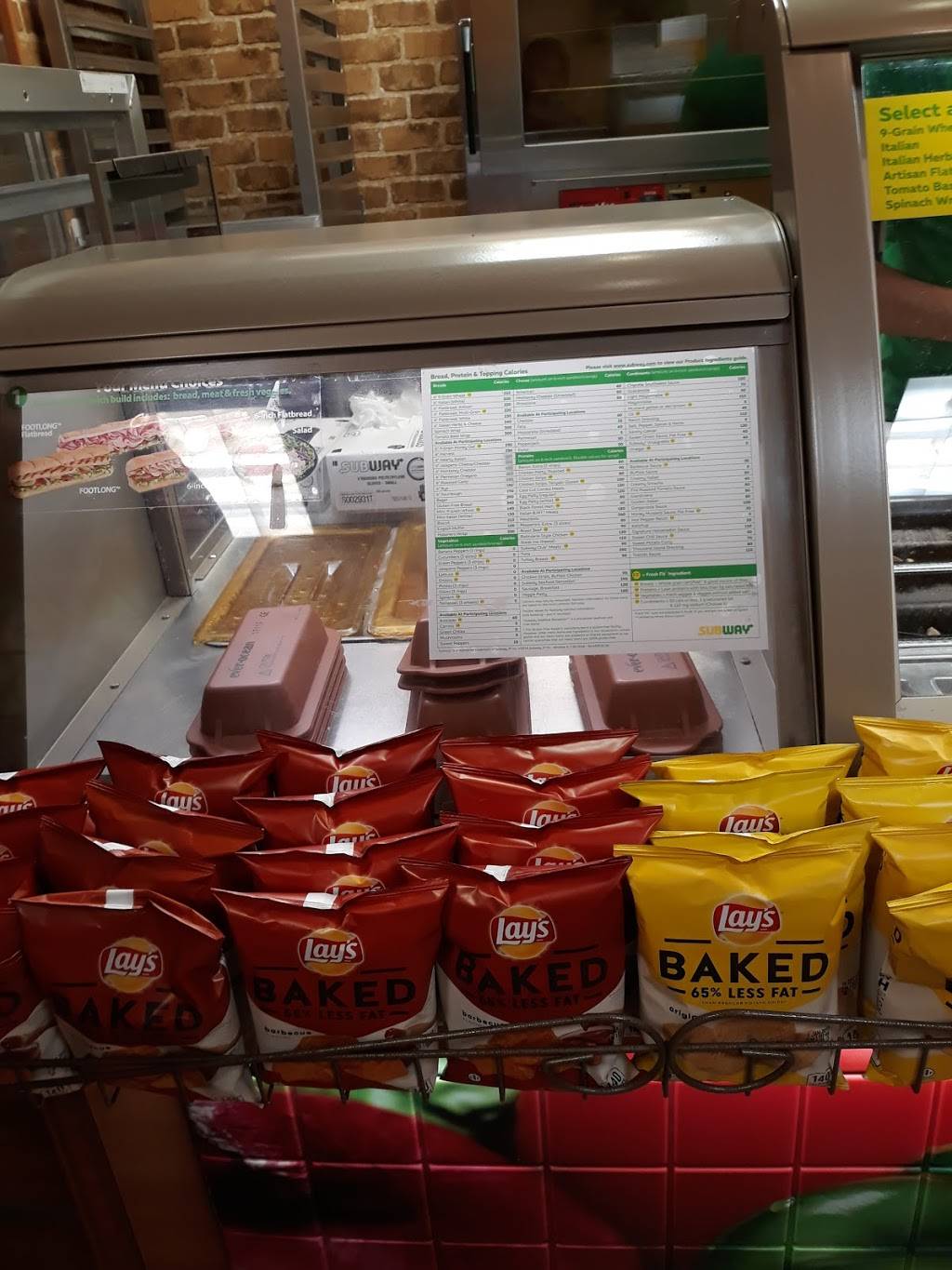 Subway | restaurant | 1101 N Mattis Ave, Champaign, IL 61821, USA | 2173564565 OR +1 217-356-4565