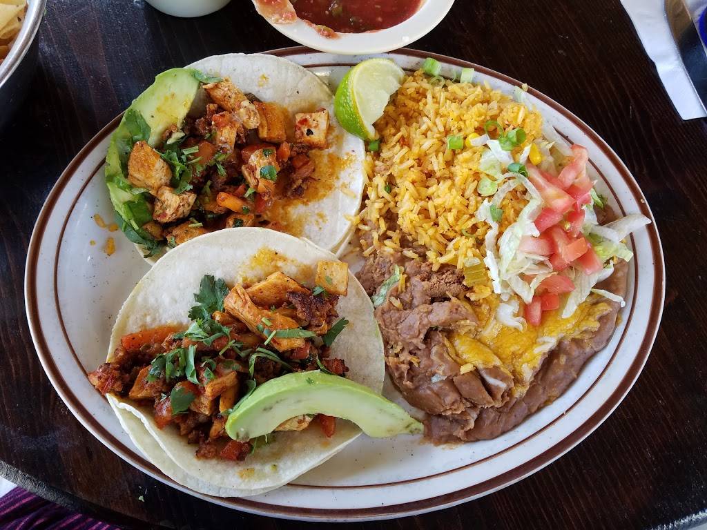 El Potro Mexican cafe Lawrence | restaurant | 3333 Iowa St, Lawrence, KS 66046, USA | 7853312500 OR +1 785-331-2500