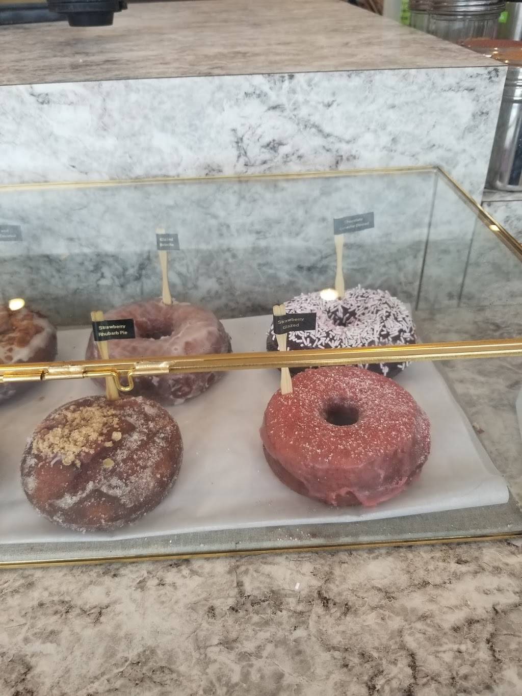 Dominos Pizza | meal delivery | 450 US-1, Kittery, ME 03904, USA | 2074391300 OR +1 207-439-1300