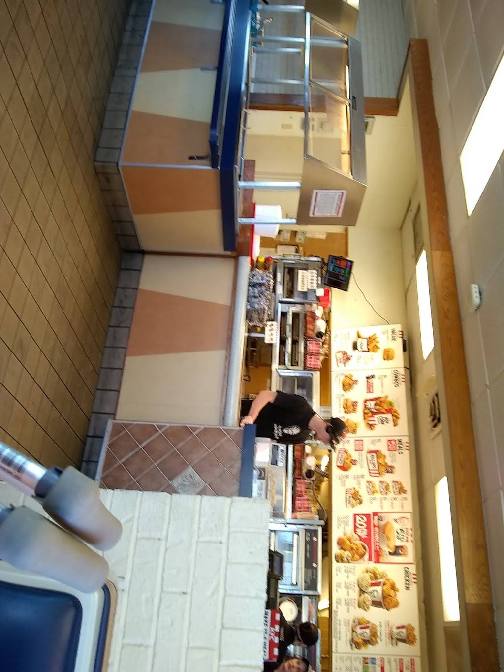 KFC | restaurant | 24 Woodlawn Dr, Flat River, MO 63601, USA | 5734311380 OR +1 573-431-1380