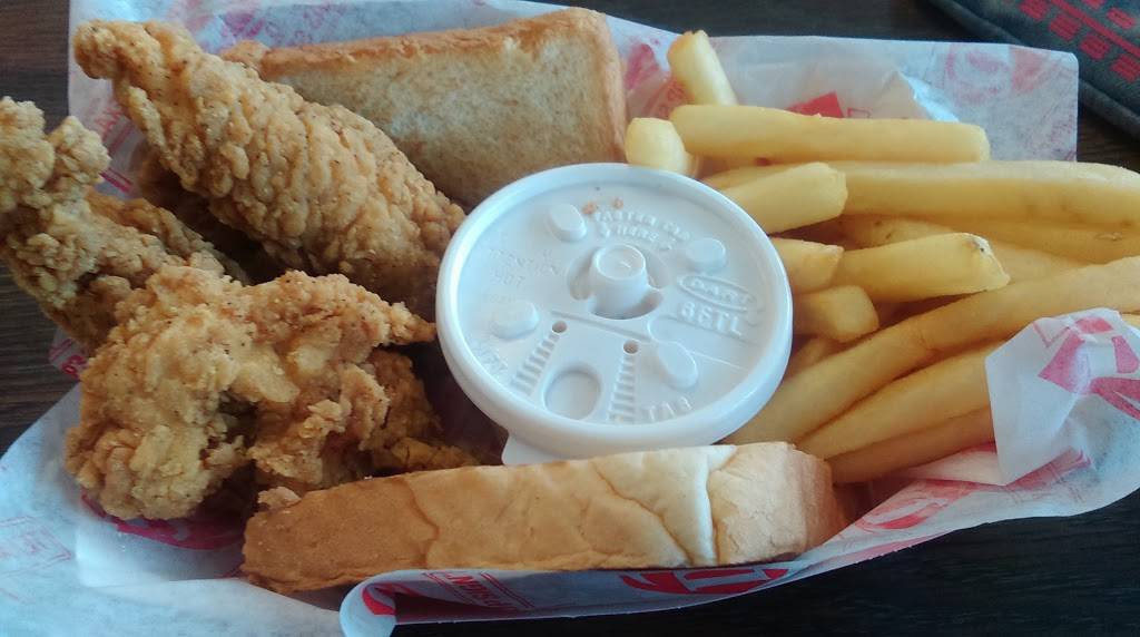 Dairy Queen Store | restaurant | 904 S Market St, Brenham, TX 77833, USA | 9798362362 OR +1 979-836-2362