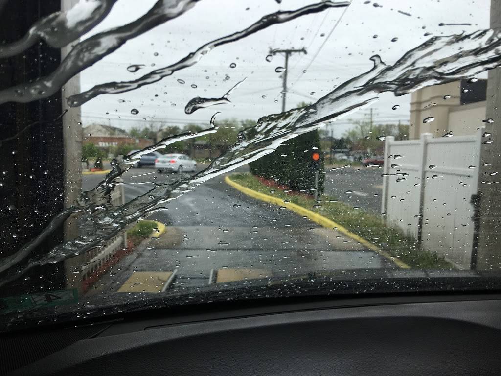 Auto Car Wash at Shell | restaurant | 5842 Columbia Pike, Falls Church, VA 22041, USA | 7039315405 OR +1 703-931-5405