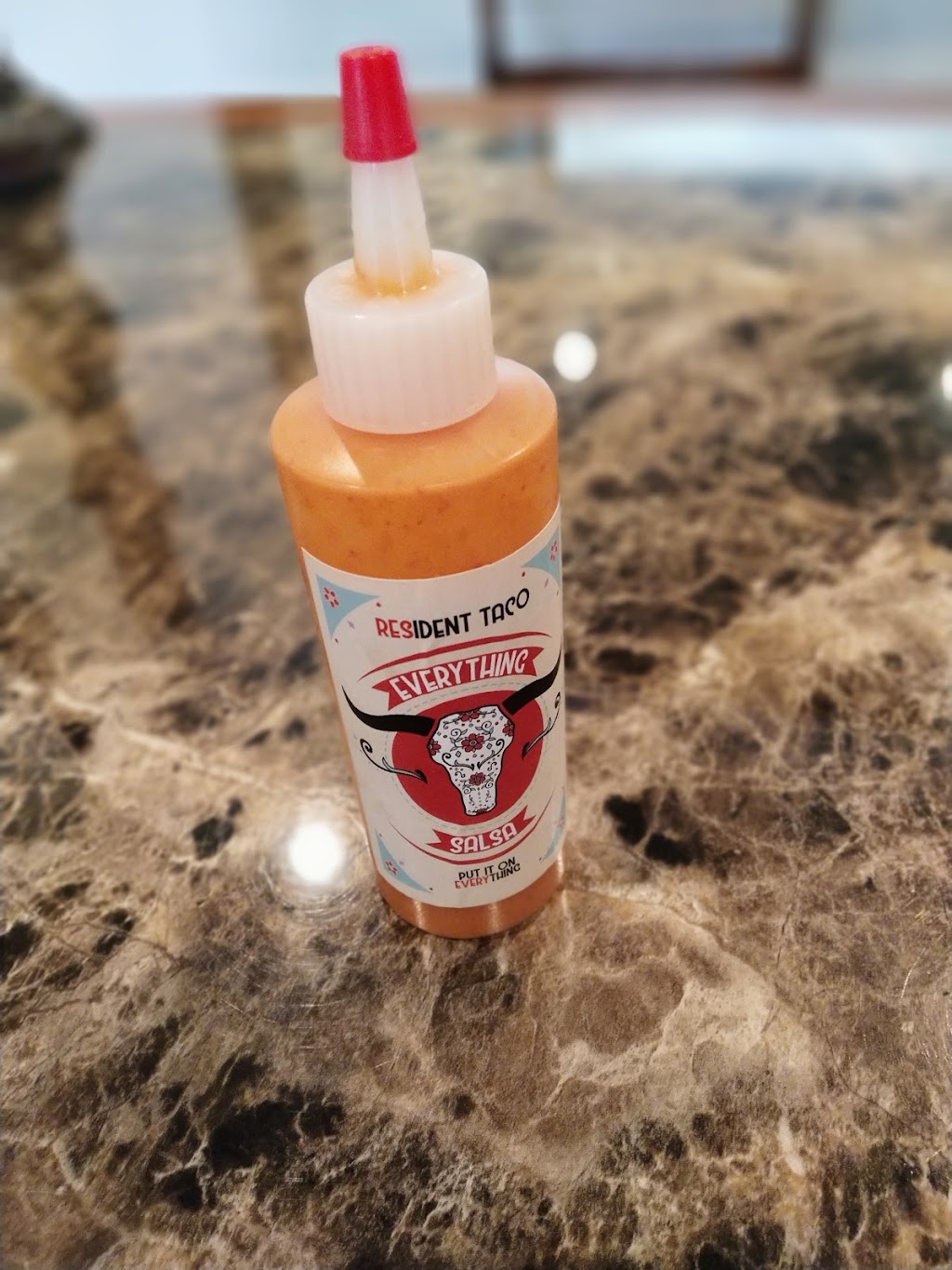 Resident Taco | restaurant | 527 Spectrum Center Dr, Irvine, CA 92618, USA | 9494094711 OR +1 949-409-4711