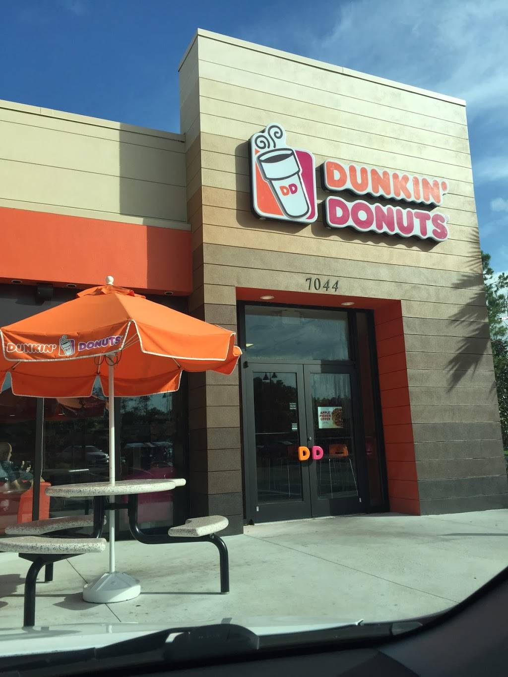 Dunkin Donuts | cafe | 7044 Land O Lakes Blvd, Land O Lakes, FL 34638, USA | 8135758603 OR +1 813-575-8603