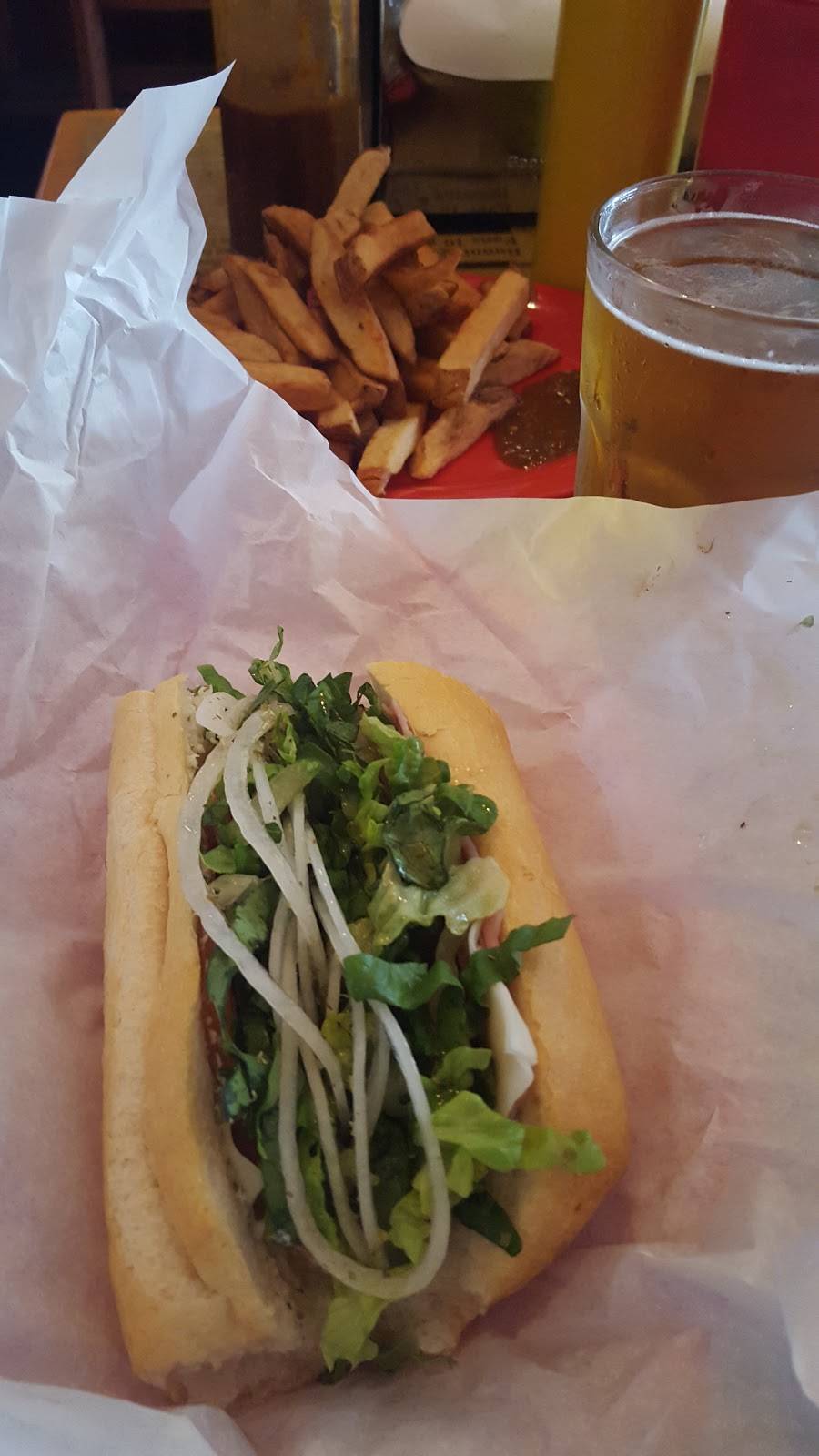 Philly West Bar & Grill | restaurant | 1870 Westwood Blvd, Los Angeles, CA 90025, USA | 3104749787 OR +1 310-474-9787