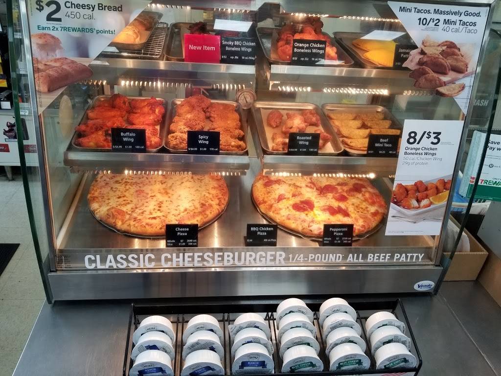 7-Eleven | bakery | 7330 Post Rd, North Kingstown, RI 02852, USA | 4012957295 OR +1 401-295-7295