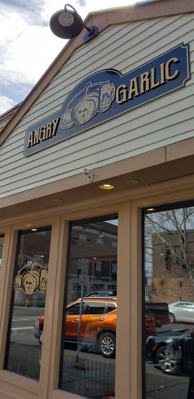 Angry Garlic | restaurant | 29 Oswego St, Baldwinsville, NY 13027, USA | 3153030453 OR +1 315-303-0453