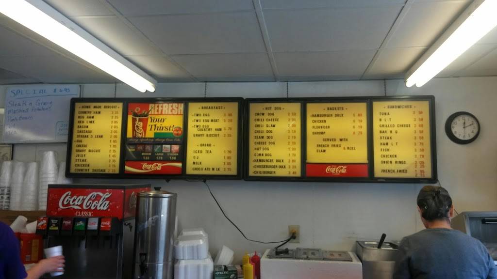 Chow Dog | restaurant | 2572 Covington Hwy, Conyers, GA 30012, USA | 7704838798 OR +1 770-483-8798