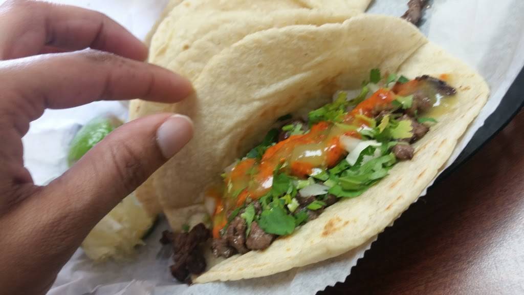 El Rey Taqueria | restaurant | 738 E Bayview Blvd # 5, Norfolk, VA 23503, USA | 7575889222 OR +1 757-588-9222