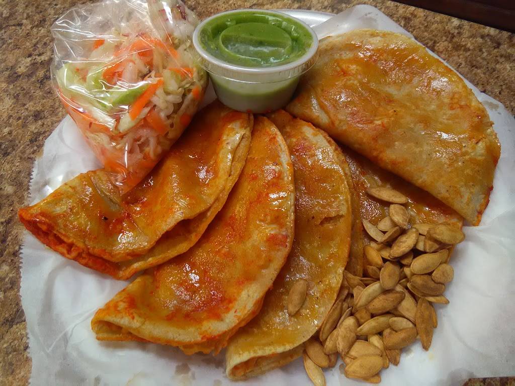 Kafecito | restaurant | 3940 W 26th St, Chicago, IL 60623, USA | 7734922597 OR +1 773-492-2597