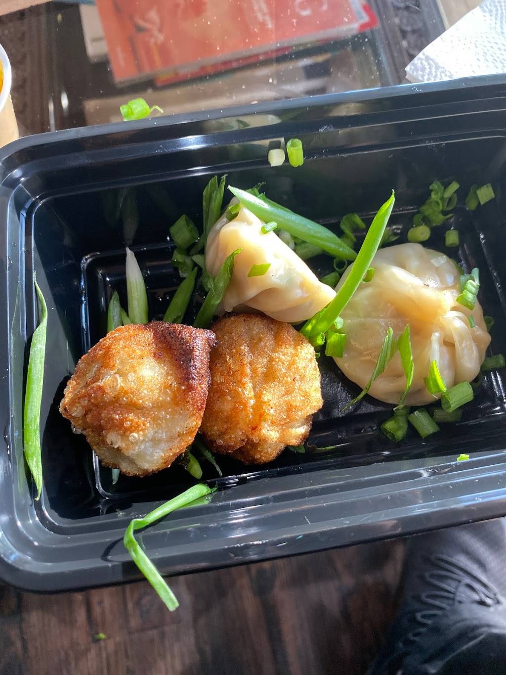 Momo & Pizza Ghar | restaurant | Overlake, Redmond, WA 98052, USA | 4258696364 OR +1 425-869-6364