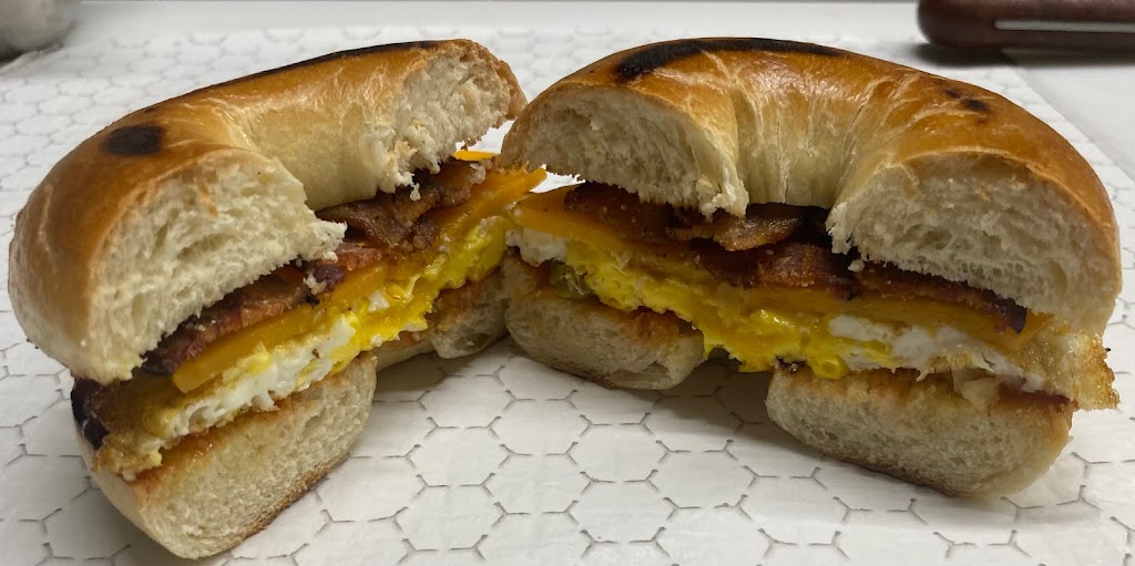 Cansinos Pizzeria & Restaurant | restaurant | 496 Old Elm Rd, Highland Park, IL 60035, USA | 8474304530 OR +1 847-430-4530