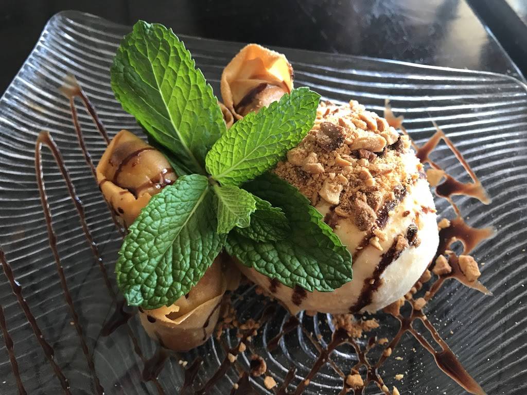 Ginger Thai | restaurant | 22330 Sherman Way # C1, Canoga Park, CA 91303, USA | 8188877118 OR +1 818-887-7118