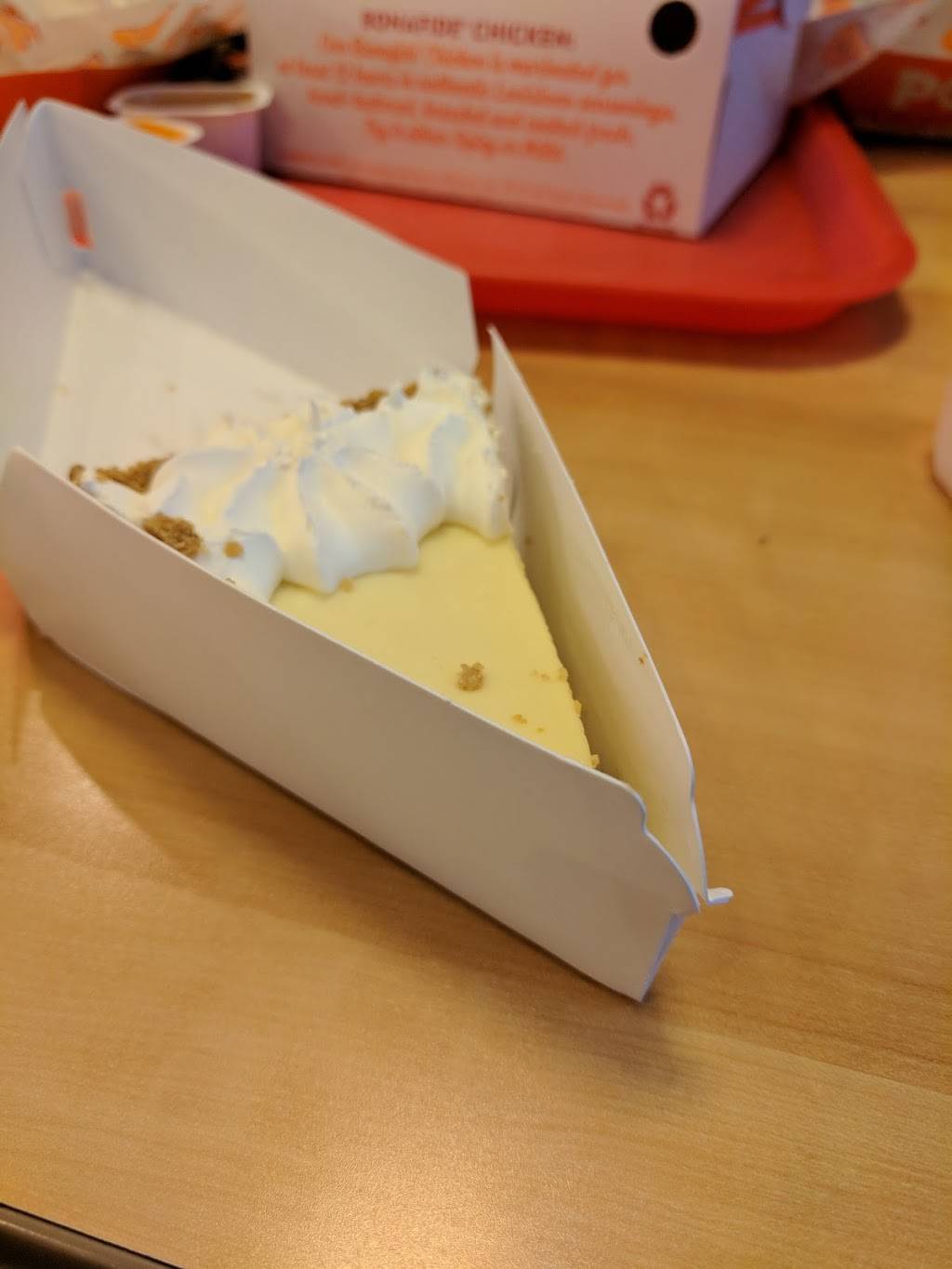 Popeyes Louisiana Kitchen | restaurant | 1720 N Shenandoah Ave, Front Royal, VA 22630, USA | 5406361094 OR +1 540-636-1094