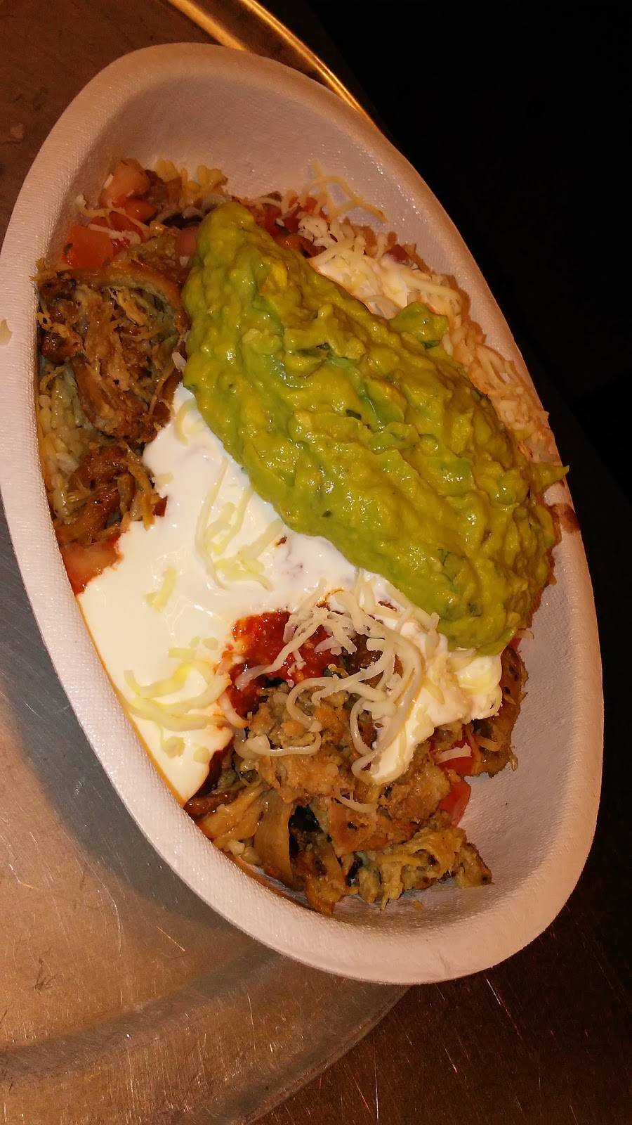 Chipotle Mexican Grill | restaurant | 3846 Willow Rd, Northbrook, IL 60062, USA | 8475130016 OR +1 847-513-0016