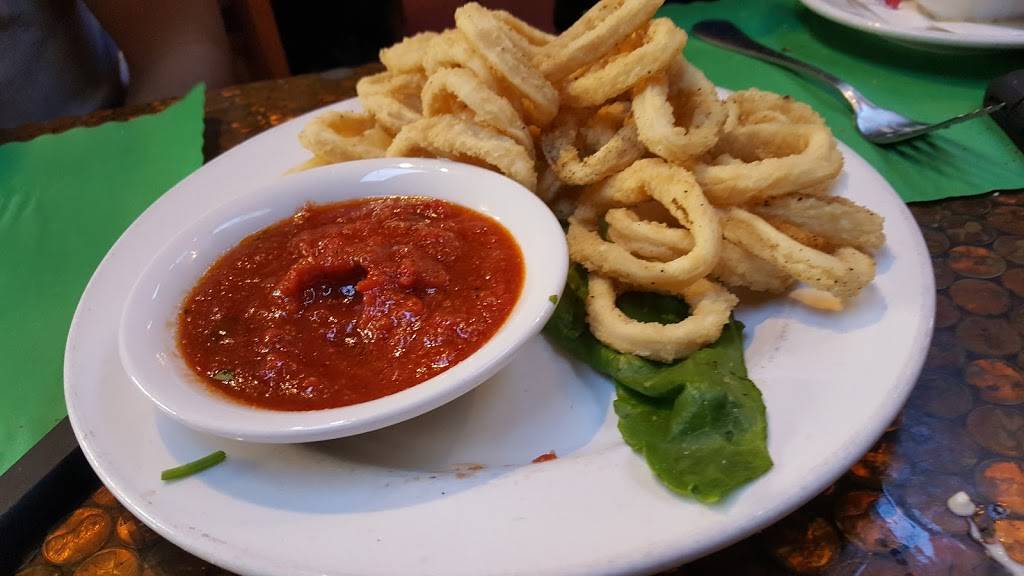 Smalleys Inn | restaurant | 57 Gleneida Ave, Carmel Hamlet, NY 10512, USA | 8452254007 OR +1 845-225-4007