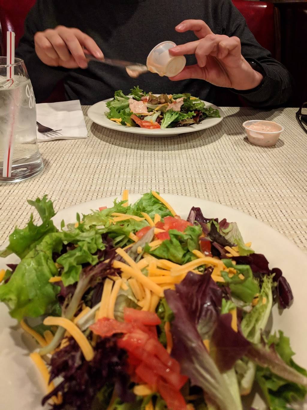 Johnny Rockets | restaurant | 300 Monticello Ave Suite 320, Norfolk, VA 23510, USA | 7576227330 OR +1 757-622-7330