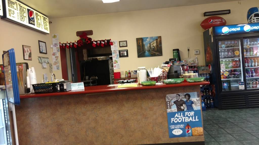 Mammas Pizza | restaurant | 357 N Main St, Mercersburg, PA 17236, USA | 7174980395 OR +1 717-498-0395