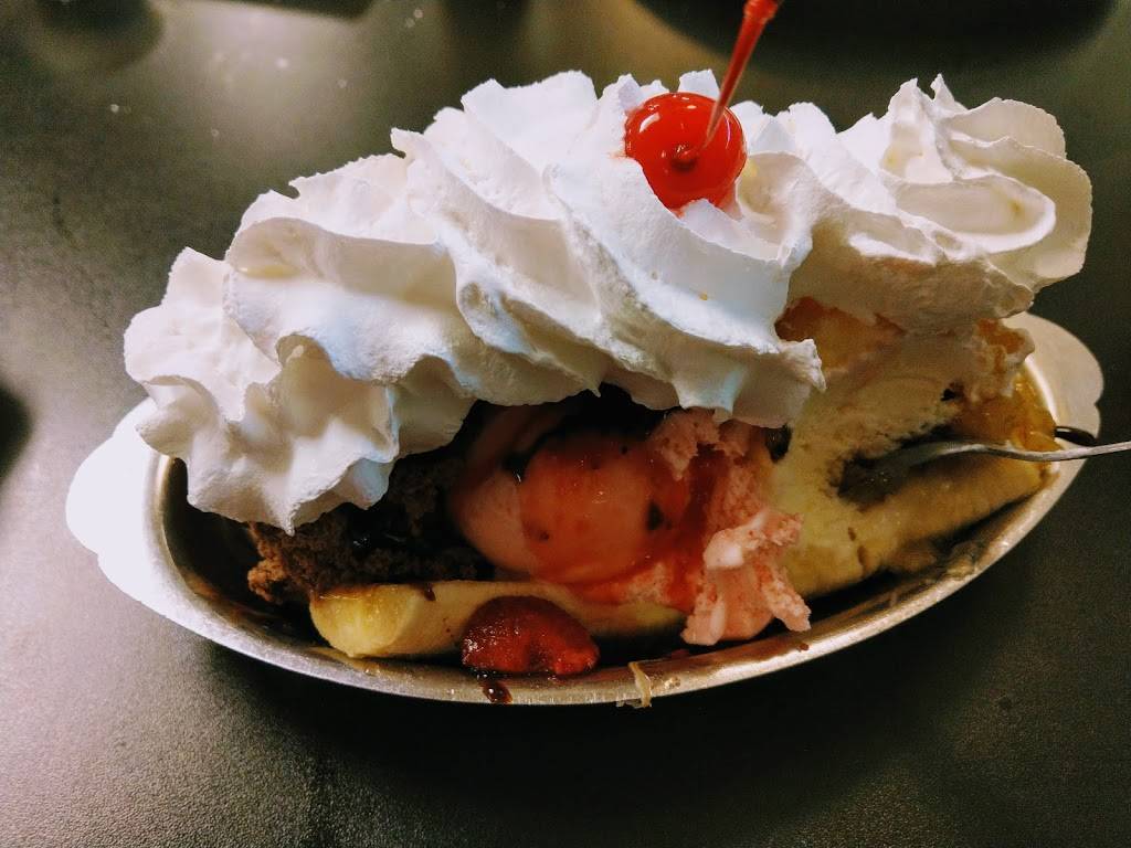 House of Flavors | restaurant | 284 River St, Manistee, MI 49660, USA | 2318874600 OR +1 231-887-4600