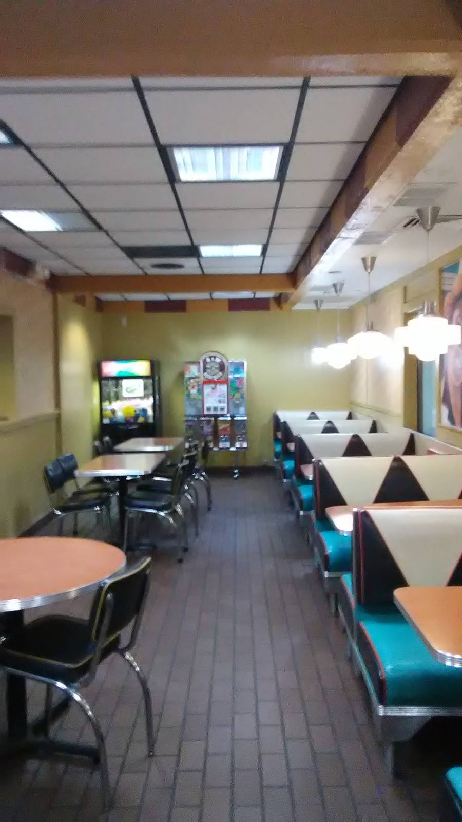 Long John Silver’s | restaurant | 615 W Moore Ave, Terrell, TX 75160, USA | 2143478947 OR +1 214-347-8947