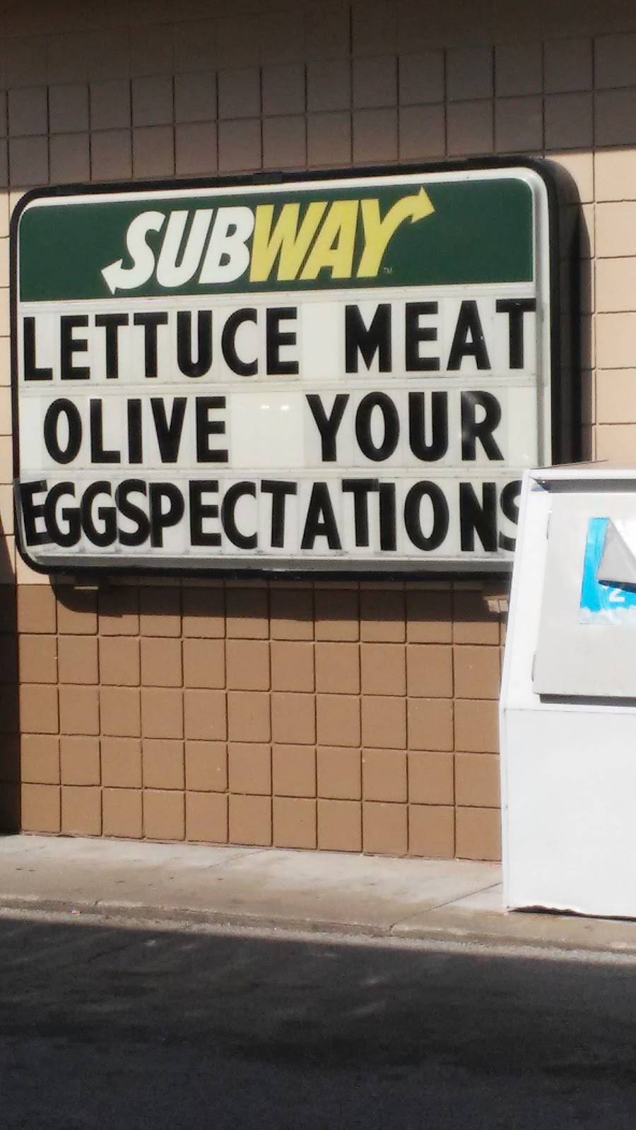 Subway | restaurant | 473 W US Hwy 30, Valparaiso, IN 46385, USA | 2197591072 OR +1 219-759-1072